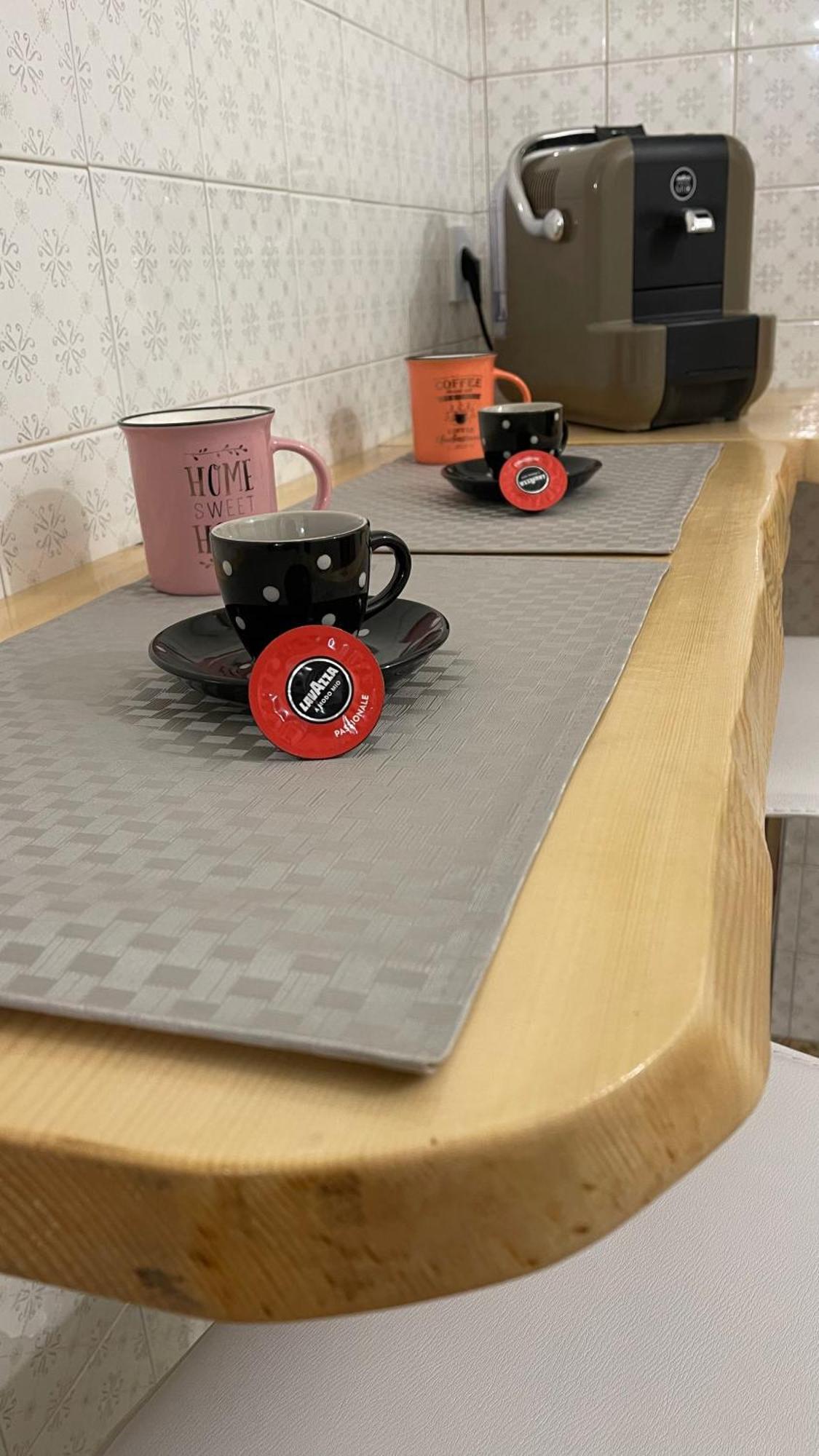 Lotus Home Eleganza E Accoglienza A มานโตวา ภายนอก รูปภาพ